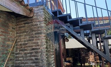 Casa + cabañas en parcela / 10 min Melipilla.