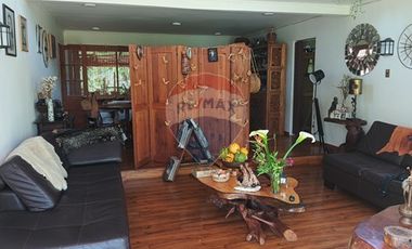 Casa + cabañas en parcela / 10 min Melipilla.