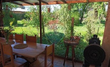 Casa + cabañas en parcela / 10 min Melipilla.