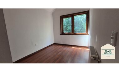 Gran Casa, Condominio Los Aromos