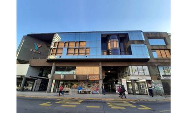 EXCELENTE!! Edificio Emblemático de Oficinas y Locales Comerciales en Centro de Concepción