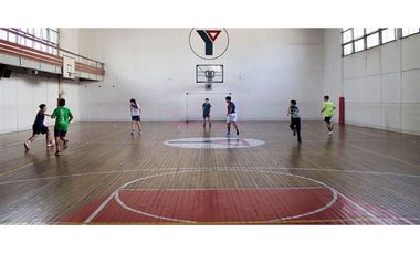 EXCELENTE!! Edificio Emblemático de Oficinas y Locales Comerciales en Centro de Concepción