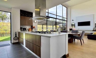 Casa en Condominio Oikos Monterrey Cajicá