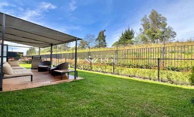 Casa en Condominio Oikos Monterrey Cajicá