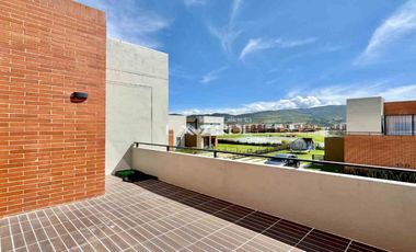 Casa en Condominio Oikos Monterrey Cajicá