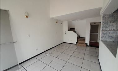 APARTAMENTO DUPLEX EN ARRIENDO O VENTA COND. PORTOBELO. GIRARDOT