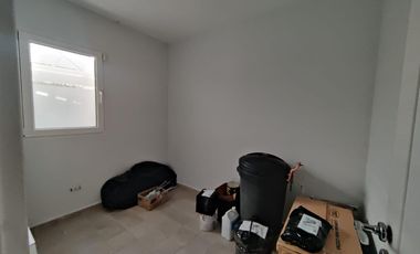 Casa con pileta en los Jazmines Pilar del Este