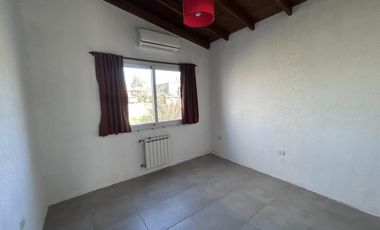 Venta Casa - Lomas de San Francisco / Open Door / Apto Crédito