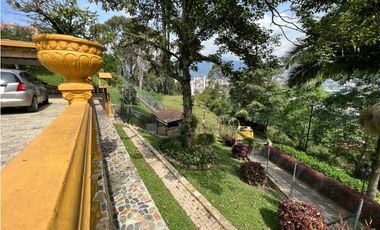 HERMOSA CASA FINCA SABANETA