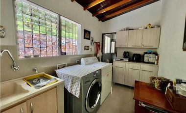 HERMOSA CASA FINCA SABANETA