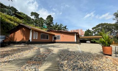 HERMOSA CASA FINCA SABANETA