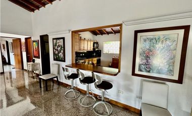 HERMOSA CASA FINCA SABANETA