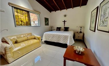 HERMOSA CASA FINCA SABANETA