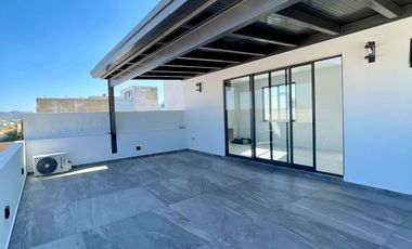 CASA EN VENTA EN VALLE IMPERIAL