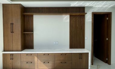 CASA EN VENTA EN VALLE IMPERIAL