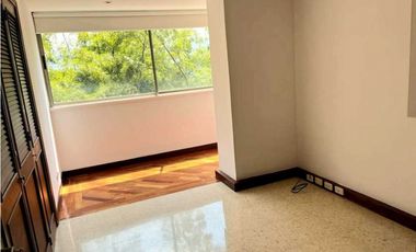 APARTAMENTO CON AMPLIOS ESPACIOS EN SAN LUCAS