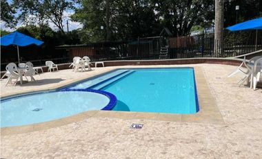 APARTAMENTO CON AMPLIOS ESPACIOS EN SAN LUCAS