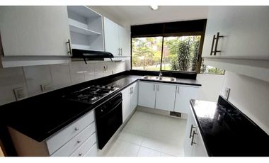 APARTAMENTO CON AMPLIOS ESPACIOS EN SAN LUCAS