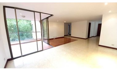 APARTAMENTO CON AMPLIOS ESPACIOS EN SAN LUCAS