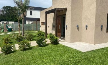 Casa en San Sebastián con renta MB