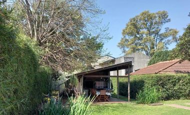 Quinta en venta - 4 Dormitorios 2 Baños - 700Mts2 - Tortuguitas