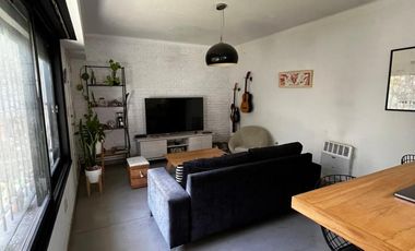 Casa con departamento en Munro - APTO CREDITO