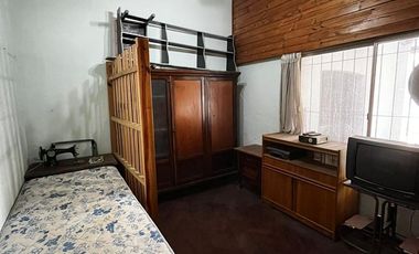 Casa con departamento en Munro - APTO CREDITO