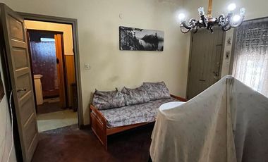 Casa con departamento en Munro - APTO CREDITO