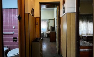 Casa con departamento en Munro - APTO CREDITO