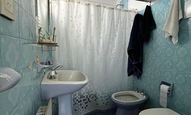 Casa con departamento en Munro - APTO CREDITO
