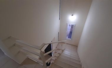 VENDE DUPLEX EN CENTENARIO