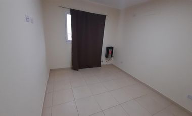 VENDE DUPLEX EN CENTENARIO