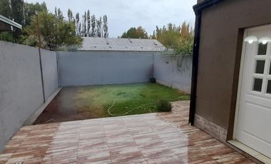 VENDE DUPLEX EN CENTENARIO
