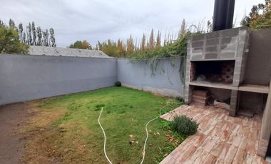 VENDE DUPLEX EN CENTENARIO
