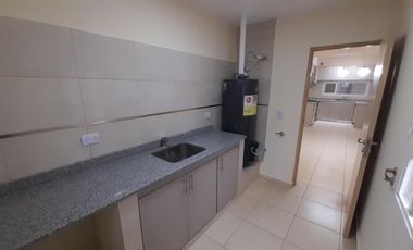 VENDE DUPLEX EN CENTENARIO