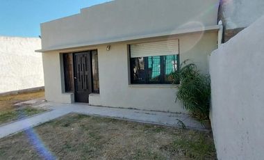 Casa de 3 dormitorios en venta en La Plata
