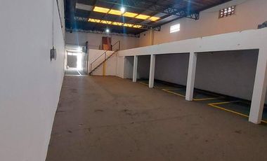 Galpón de 250 m2 en Venta - Ideal Depósito - 1 de Mayo 3500 - Tablada Rosario