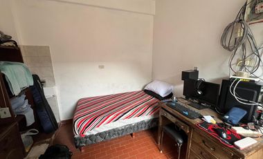 Casa tres ambientes con terraza y garage a la Venta en Wilde