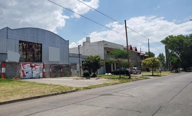 Depósitos en venta - 2 Oficinas - 1030Mts2 - Tolosa [FINANCIADO]