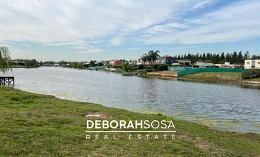 Lote en venta al agua area 1 excelente ubicacion Country San Matias Escobar