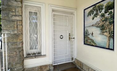 Casa en  Venta en Vte. Lopez - 5 amb.