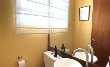 Casa en  Venta en Vte. Lopez - 5 amb.