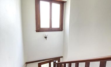 Casa en  Venta en Vte. Lopez - 5 amb.