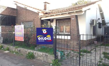 Venta de Chalet 2 Amb.  en Ramos Mejía  S/Avenida