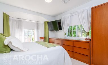 3 dormitorios con pileta y jardin alquiler anual.