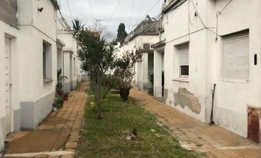 PH en venta - 2 Dormitorios 1 Baño - 75Mts2 - Lanús