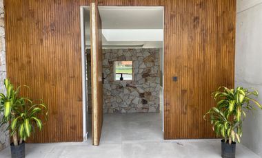 Casa en  San Sebastian