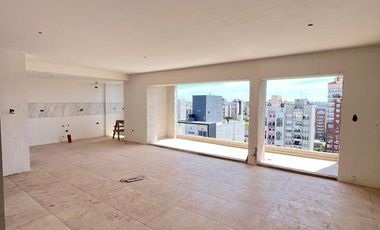 Venta Piso Con Terraza Privada, Lanús, 160M2.