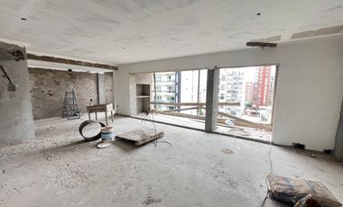 Venta Piso Con Terraza Privada, Lanús, 160M2.