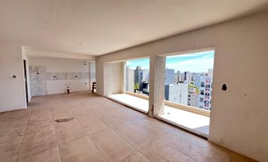 Venta Piso Con Terraza Privada, Lanús, 160M2.